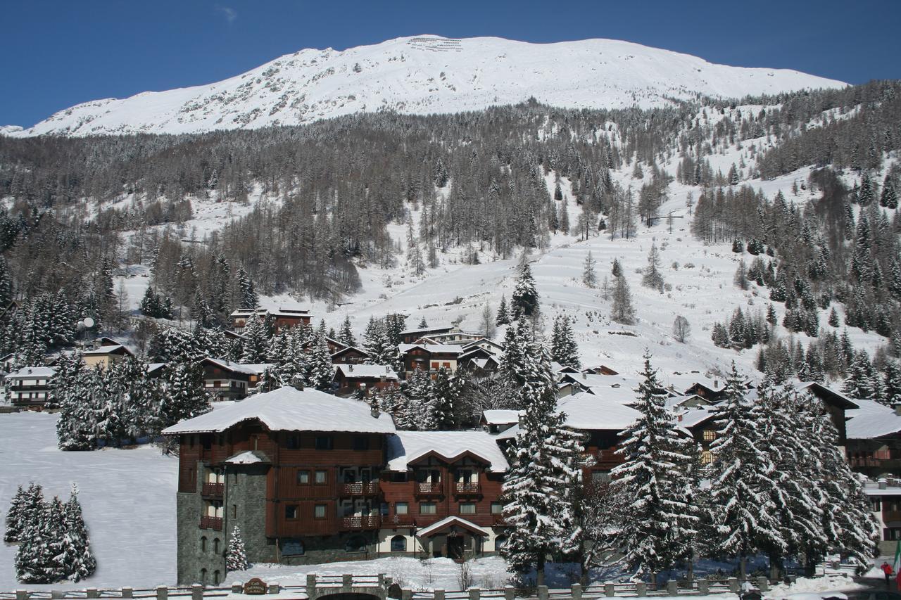 Hotel Relais Des Glaciers Champoluc Exterior foto